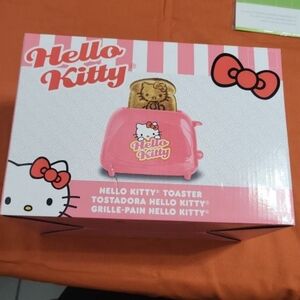 Hello Kitty Pink Toaster with Bow Graphics